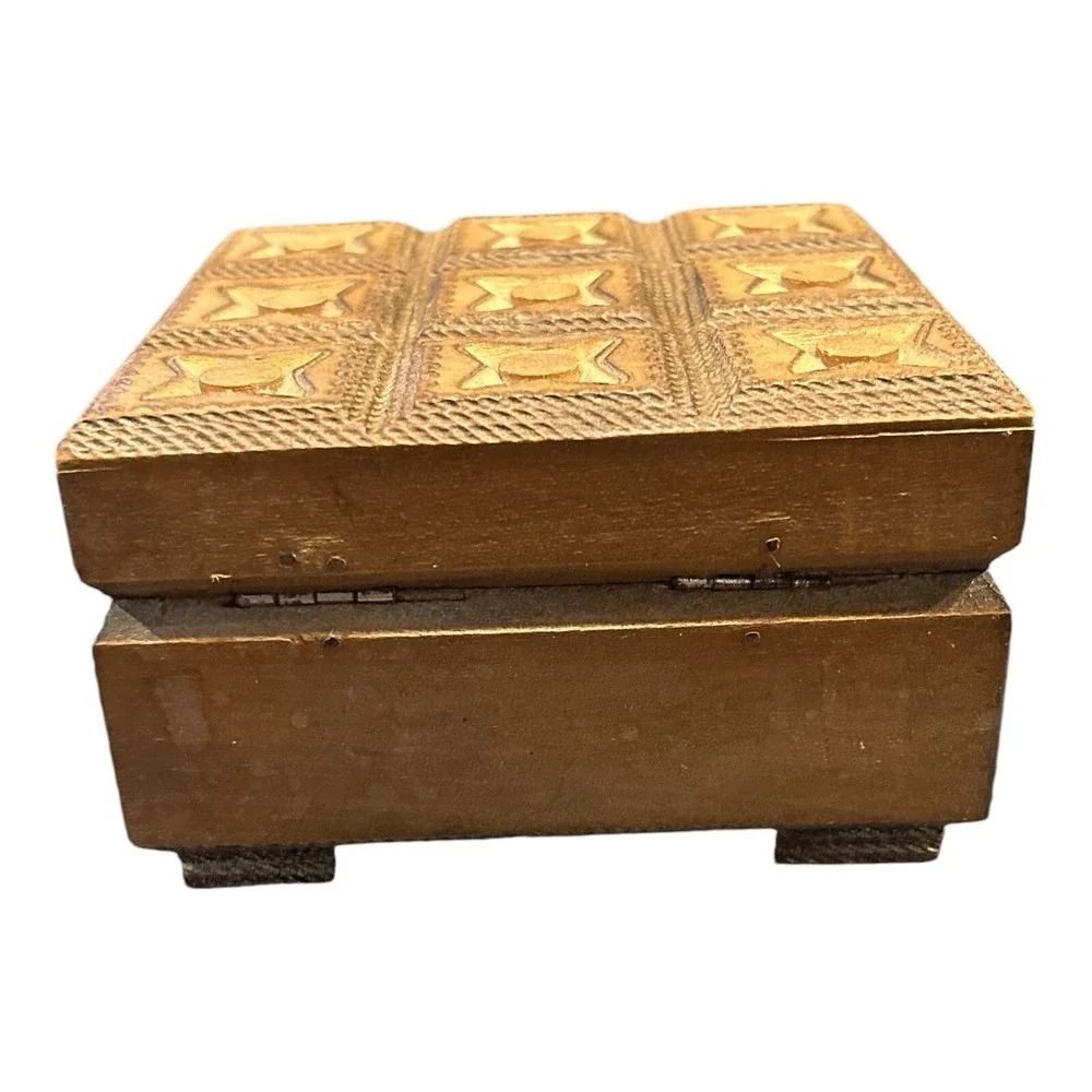 Hand Carved Painted Wooden Hinged‎ Box Made in Poland No Key
